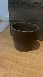 Bloempot grijs, Ophalen, Zo goed als nieuw