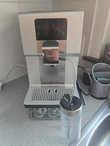 krups EA875 intuition préférence + beschikbaar voor biedingen