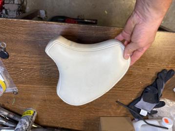 namaak witte paddestoelzadel honda camino beschikbaar voor biedingen