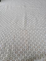 Vintage lap kanten stof 2.10 x 1.20, Hobby en Vrije tijd, Ophalen of Verzenden, Kant