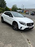 Mercedes GLA 200 Urban Automaat Benzine, Automaat, Leder en Stof, Wit, 1595 cc