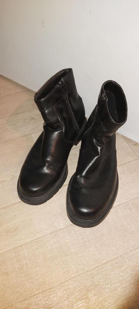 Klassy zwarte botten (44), Kleding | Heren, Schoenen, Gedragen, Boots, Ophalen of Verzenden
