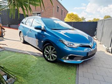 Toyota Auris 1.8i Hybride AUTOMAAT (facelift) bouwjaar  2016 beschikbaar voor biedingen