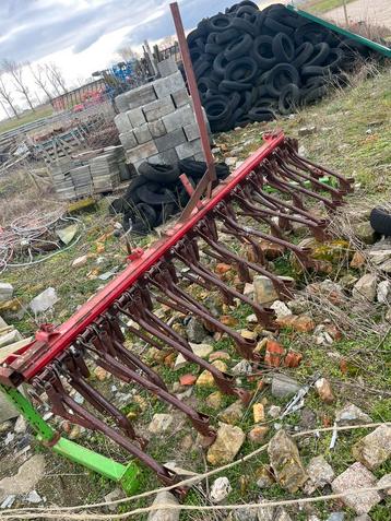 Zaaibalk net 24 kouters beschikbaar voor biedingen