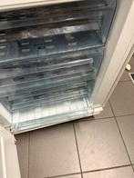 AEG inbouwvriezer, Elektronische apparatuur, Vriezers en Diepvrieskisten, Ophalen