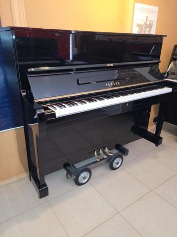 Piano Yamaha U1, huurprijs met koopoptie en huuraftrek beschikbaar voor biedingen
