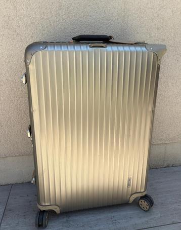 Rimowa 86L koffer beschikbaar voor biedingen