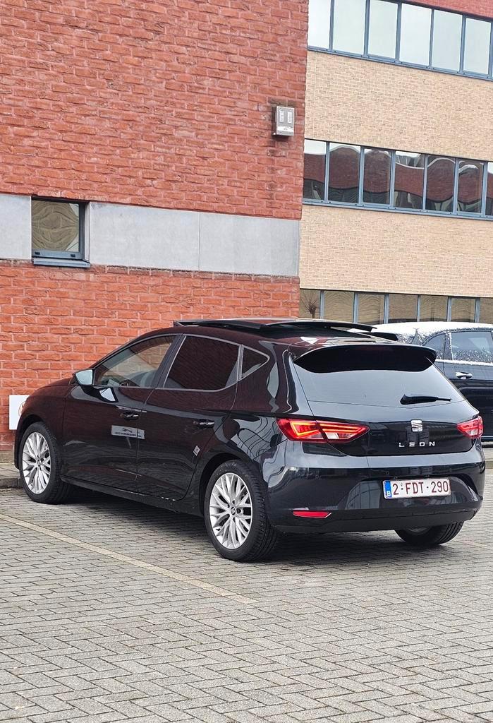 Seat Leon 1.6tdi 105pk 2014, Auto's, Seat, Particulier, Leon, Boordcomputer, Elektrische buitenspiegels, Open dak, Ophalen