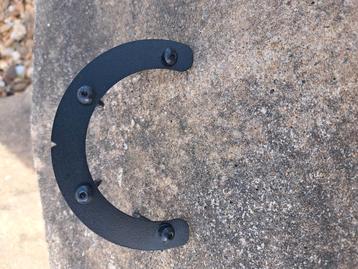 Fixation givi tanck lock beschikbaar voor biedingen