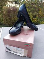 Nieuwe donkerblauwe damesschoenen Soffice Sogno, maat 39, Kleding | Dames, Schoenen, Ophalen