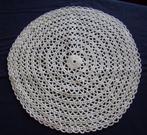 Napperons  crochetés mains En laine, jaune paille, Hobby & Loisirs créatifs, Enlèvement ou Envoi, Comme neuf, Crochet, Laine ou Fils