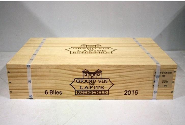 Château Lafite Rothschild 2016 - (owc6), Verzamelen, Wijnen, Zo goed als nieuw, Rode wijn, Frankrijk, Vol, Verzenden