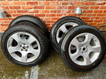Vier originele Land Rover-velgen. beschikbaar voor biedingen