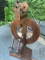LOUET S 51 SPINNEWIEL, Ophalen of Verzenden, Zo goed als nieuw, Spinnewiel