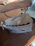 Gietijzeren strijkijzers 3 stuks, Antiek en Kunst, Ophalen