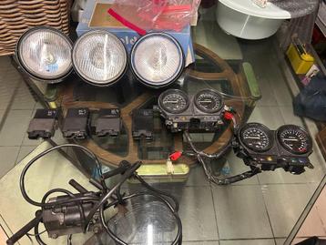 Honda CB-1/CB400F Onderdelen beschikbaar voor biedingen