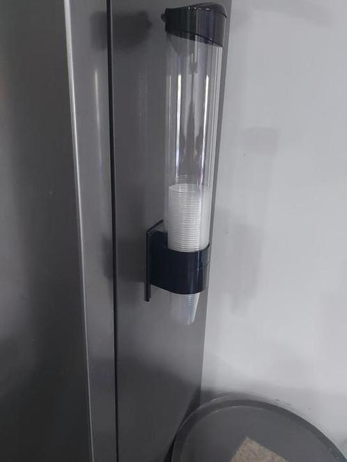 Nieuwe Beker dispenser, Huis en Inrichting, Keuken | Keukenelementen, Nieuw, Ophalen