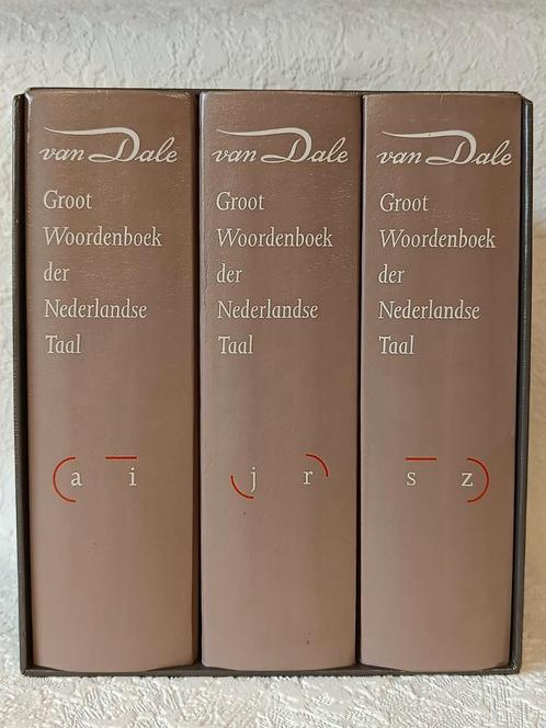 van Dale Groot Woordenboek der Nederlandse taal, 12e druk, Livres, Dictionnaires, Neuf, Néerlandais, Van Dale, Enlèvement ou Envoi
