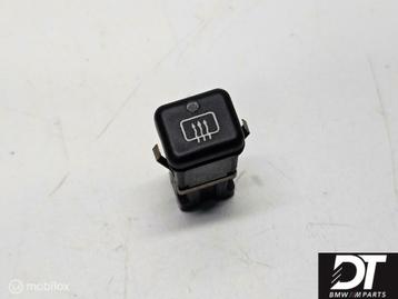 Schakelaar achterruitverwarming BMW 8-serie E31 61311383075 beschikbaar voor biedingen