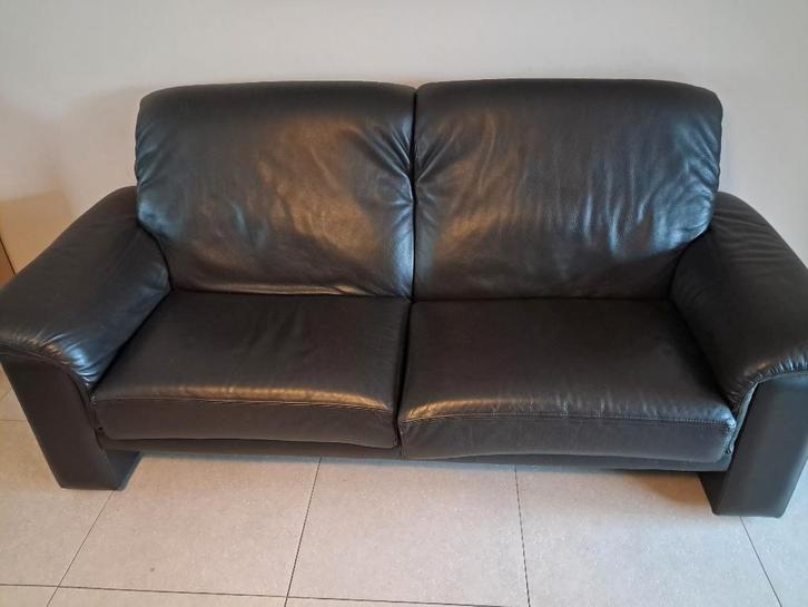 Lederen zetels 2 zit + 3 zit in goede staat, Huis en Inrichting, Zetels | Zetels, Gebruikt, Rechte bank, Driepersoons, 150 tot 200 cm