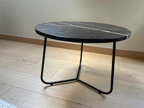 bijzettafel Marzo marmer Nero Marquina NIEUW €140 ipv €249, Maison & Meubles, Tables | Tables d'appoint, Comme neuf, Rond, 45 à 60 cm