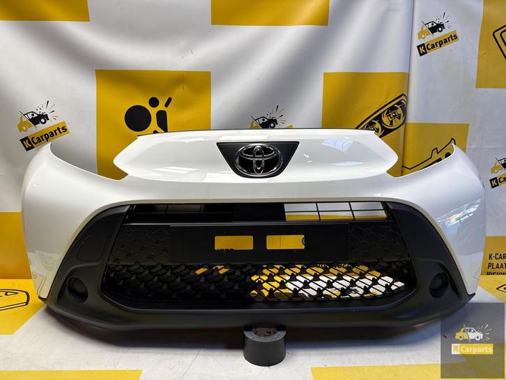 Toyota Aygo X Voorbumper origineelCompleet52119-OH19nieuw, Auto-onderdelen, Carrosserie, Bumper, Toyota, Voor, Gebruikt