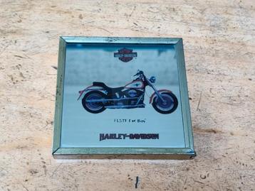 Klein Harley Davidson spiegeltje. beschikbaar voor biedingen
