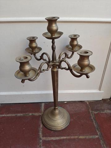 Kandelaar brons beschikbaar voor biedingen