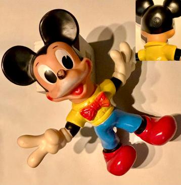 Mickey Mouse Ledraplastic Vintage beschikbaar voor biedingen