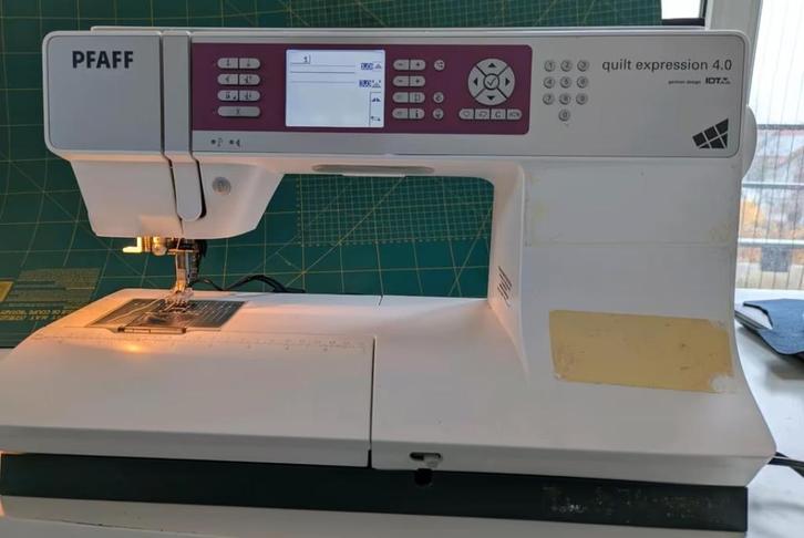 Pfaff Quilt Expression 4.0, Hobby en Vrije tijd, Naaimachines en Toebehoren, Zo goed als nieuw, Naaimachine, Pfaff, Ophalen of Verzenden