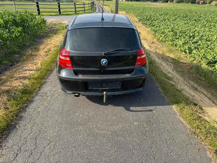 Bmw 116i benzine, Auto's, BMW, Particulier, 1 Reeks, Benzine, Euro 5, Stadsauto, 5 deurs, Zwart, Zwart, Stof, Achterwielaandrijving
