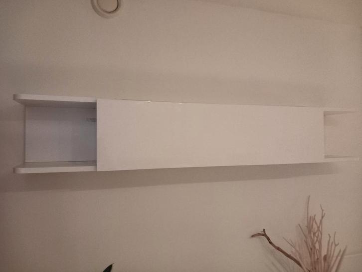 Armoire murale IKEA avec porte, Divers, Divers Autre, Comme neuf, Enlèvement
