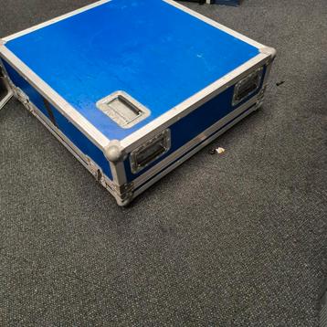 GROTE FLIGHTCASE voor mixer / mengpaneel beschikbaar voor biedingen