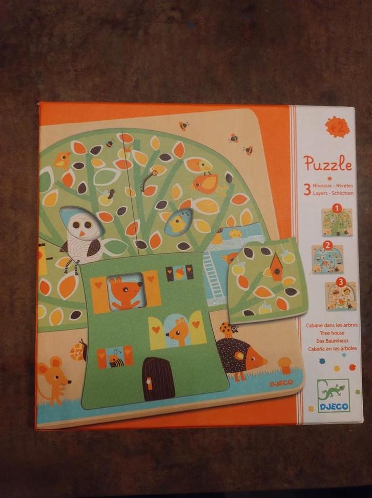 Djeco Laagjespuzzel - Boom vol leven - 12 stukjes, Kinderen en Baby's, Speelgoed | Kinderpuzzels, Gebruikt, Van hout, Ophalen