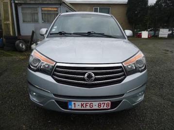 SsangYong Rodius LICHTE VRACHT 5plaatsen ,39000 km!,2.0tdi,1, Autos, Entreprise, Boîte manuelle, Tissu, SsangYong