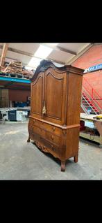 19e eeuws bruidskast, Ophalen