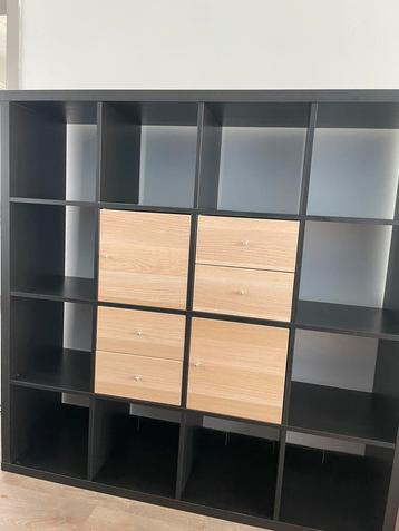 Ikea Kallax Kast  met 4 laden en 2 kastdeuren (147x147cm), Enlèvement, Utilisé, Moins de 150 cm, 100 à 150 cm