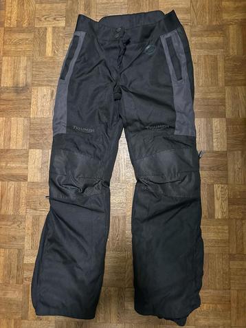 Pantalon Moto de la marque Triumph, Tail XS, parfait état disponible aux enchères