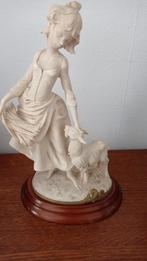 Standbeeld van Capodimonte, Antiek en Kunst, Ophalen