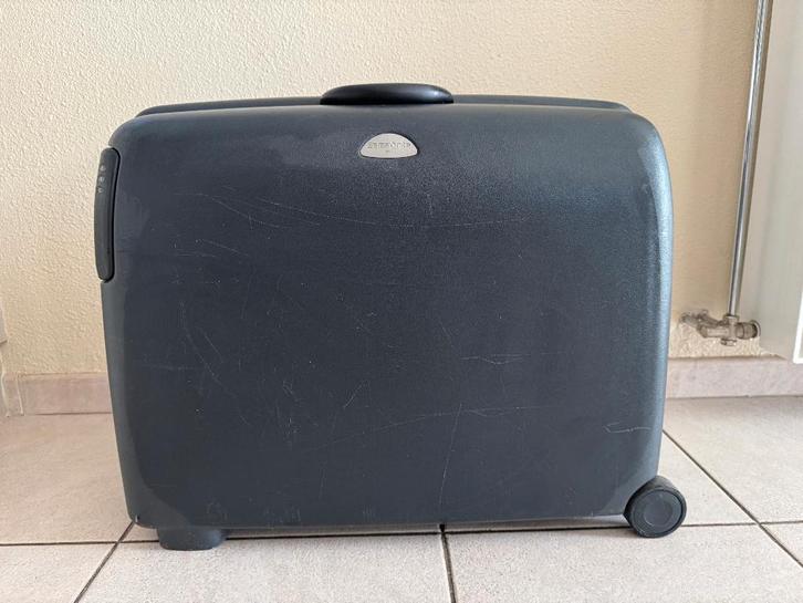 Samsonite Comfort reiskoffer, Bijoux, Sacs & Beauté, Valises, Utilisé, Plastique dur, 70 cm ou plus, 45 à 55 cm, Clé, Roulettes
