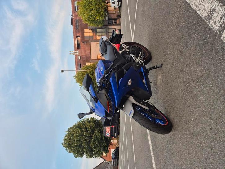 Yamaha YZF-R125 (2021), Fietsen en Brommers, Brommers | Crossbrommers, Zo goed als nieuw, Yamaha, Ophalen