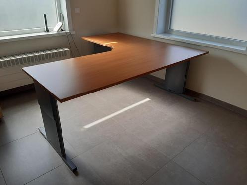 Bureel, Huis en Inrichting, Bureaus, Gebruikt, Bureau, In hoogte verstelbaar, Ophalen