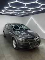 OPEL ASTRA | 2012 | 68,300 KM | APPROUVÉ + GARANTIE, Autos, Entreprise, Boîte manuelle, Noir, Vitres électriques