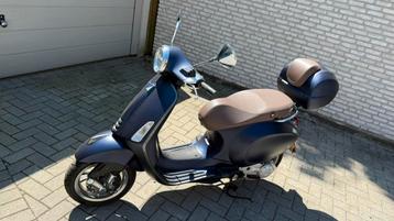 Vespa Primavera 50cc beschikbaar voor biedingen