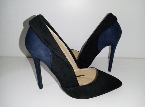 Escarpins / Talons Aiguilles - Suède Noir & Bleu Marine - 37, Vêtements | Femmes, Chaussures, Neuf, Escarpins, Noir, Envoi