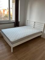 VERKOCHT VENDU Bed 140x200 met matras - proper en nieuwstaat, Ophalen, Zo goed als nieuw