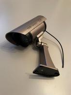 outdoor dummy camera met LED-lampen, Audio, Tv en Foto, Videobewaking, Ophalen of Verzenden, Zo goed als nieuw