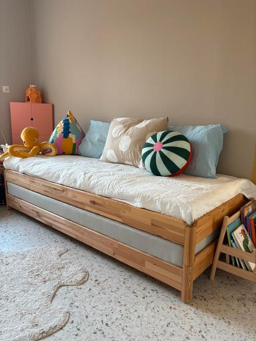 Super tof stapelbaar bed van IKEA UTÅKER., Huis en Inrichting, Slaapkamer | Bedden, Gebruikt, Ophalen