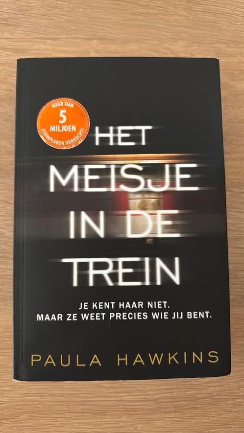 Paula Hawkins - Het meisje in de trein, Boeken, Thrillers, Zo goed als nieuw, Ophalen of Verzenden