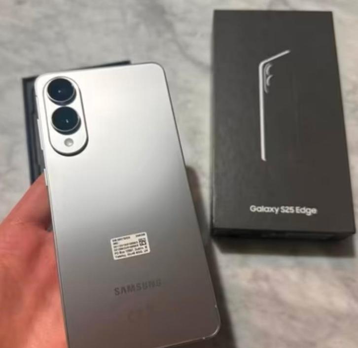 Samsung edge, Telecommunicatie, Mobiele telefoons | Samsung, Zo goed als nieuw, 256 GB, Zilver, Ophalen